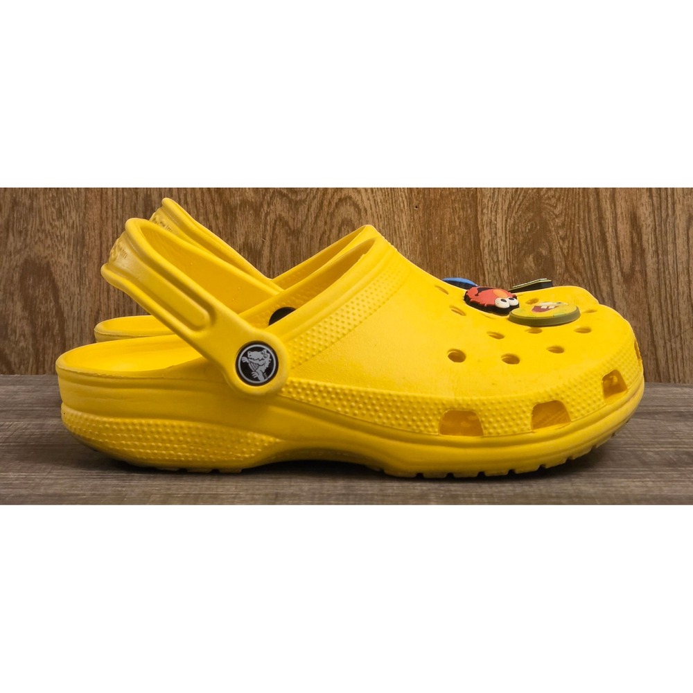 Crocs Classic Slip On Clogs Womens 6 Mens 4 Yellow